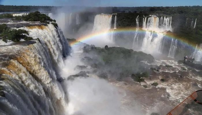 Parque Nacional do Iguaçu registra melhor visitação em feriado prolongado de 2022
